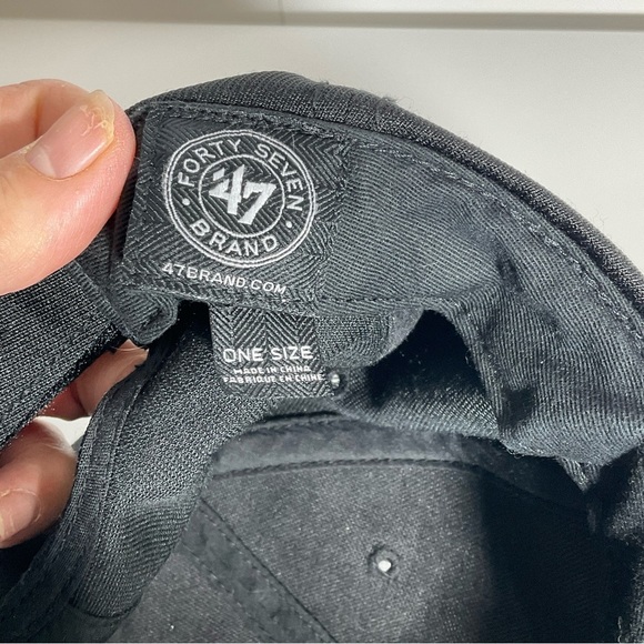 Forty Seven Brand Pittsburgh Steelers Embroidered Logo & Steelers Name One Size - Picture 8 of 13